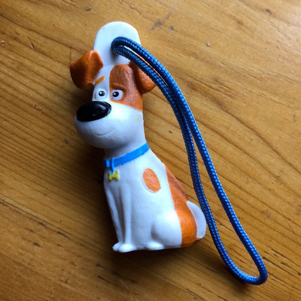 General Mills Secret Life of Pets keychain MAX